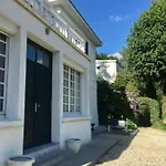 Des Millepertuis