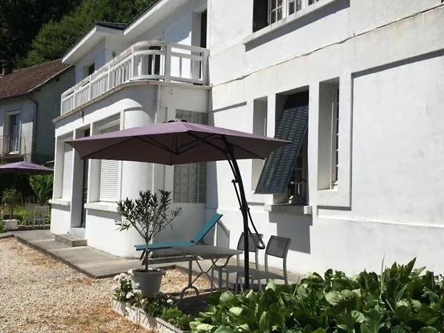 Des Millepertuis Bagnoles de l'Orne Normandie