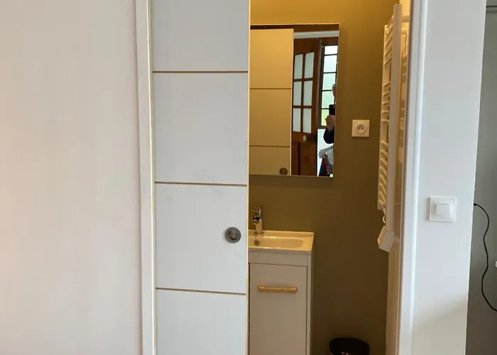 Des Millepertuis Apartment