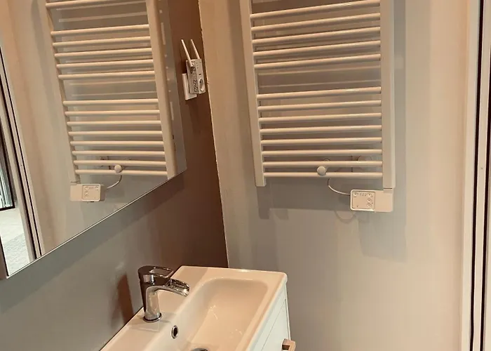 Des Millepertuis * Bagnoles de l'Orne Normandie